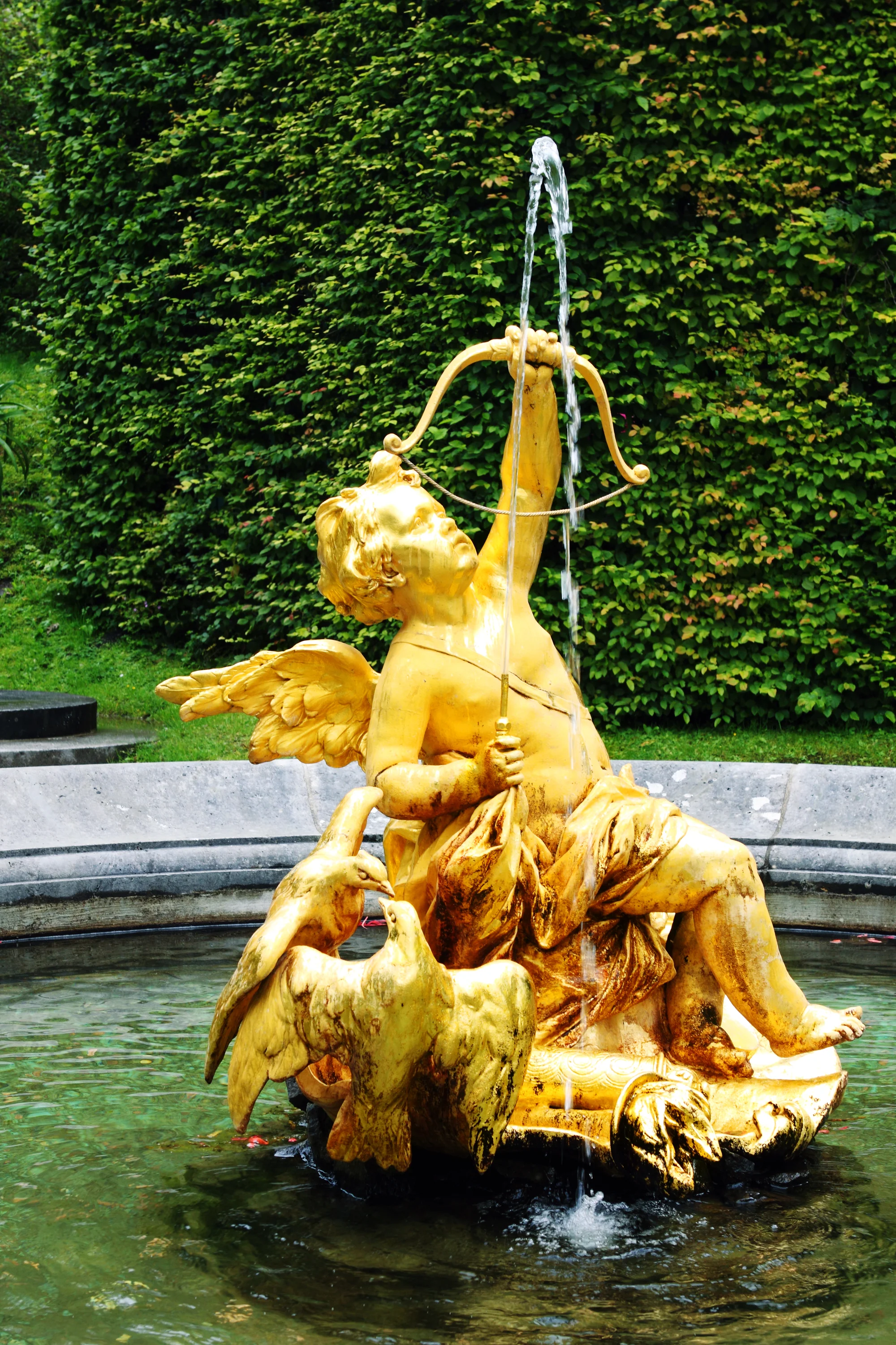 Pohádkové zámky krále Ludvíka Bavorského – Neuschwanstein a Linderhof