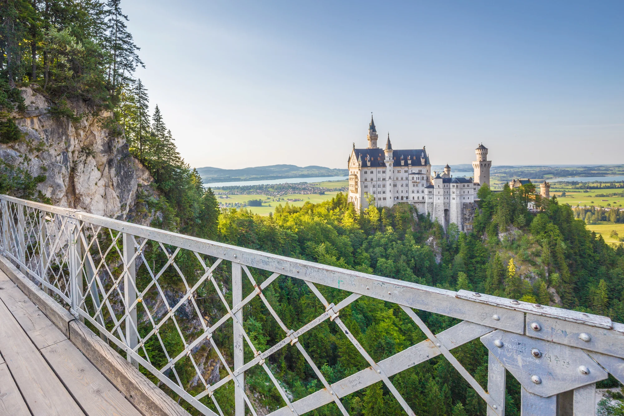 Pohádkové zámky krále Ludvíka Bavorského – Neuschwanstein a Linderhof