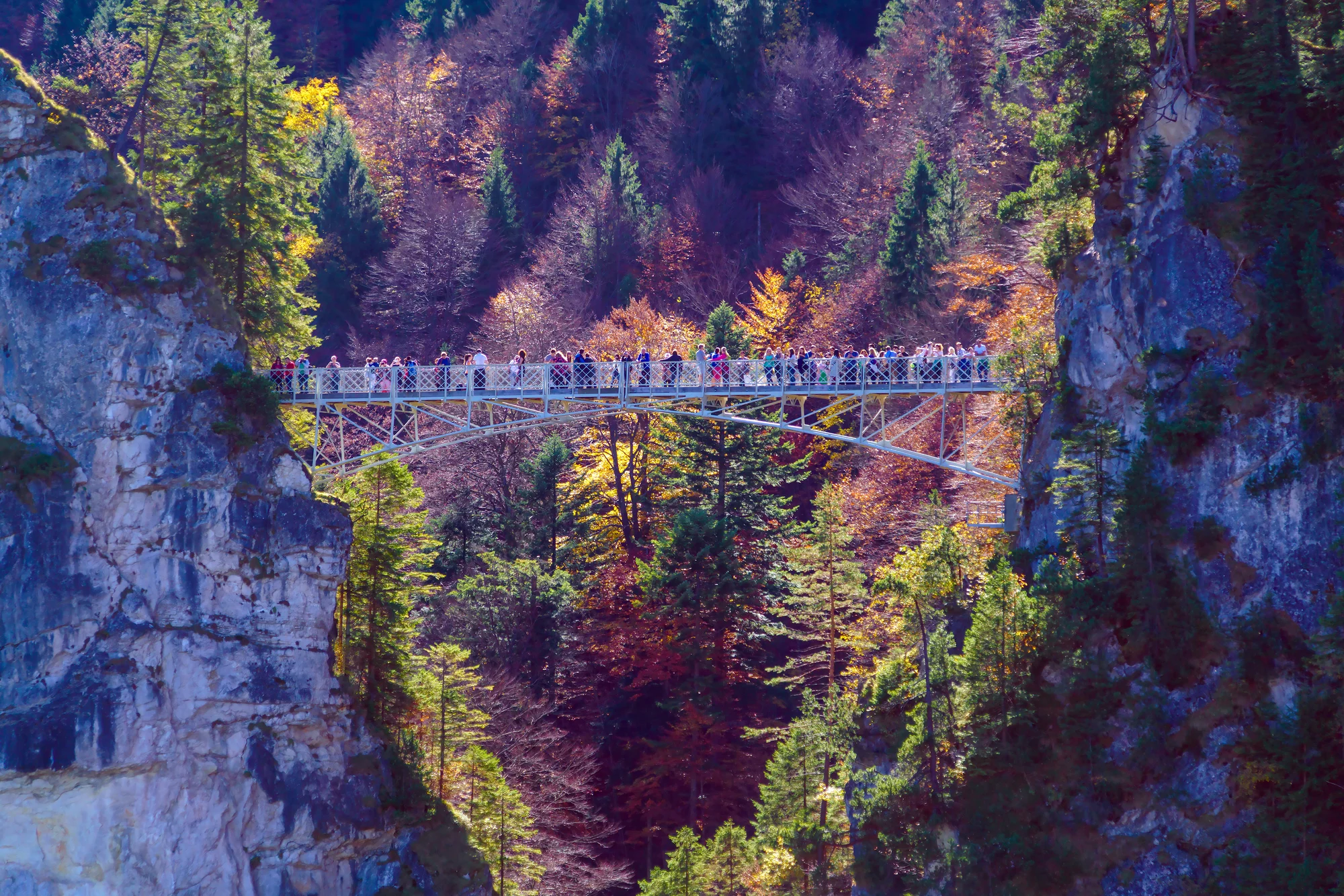 Pohádkové zámky krále Ludvíka Bavorského – Neuschwanstein a Linderhof