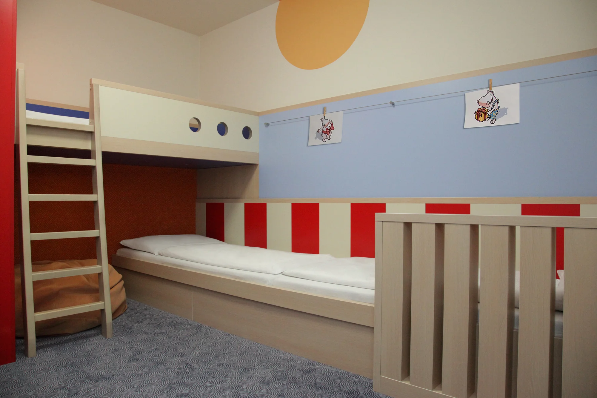 Rodinný hotel se zážitkovými lázněmi a hernou: až 2 děti zdarma, hlídání, polopenze a wellness