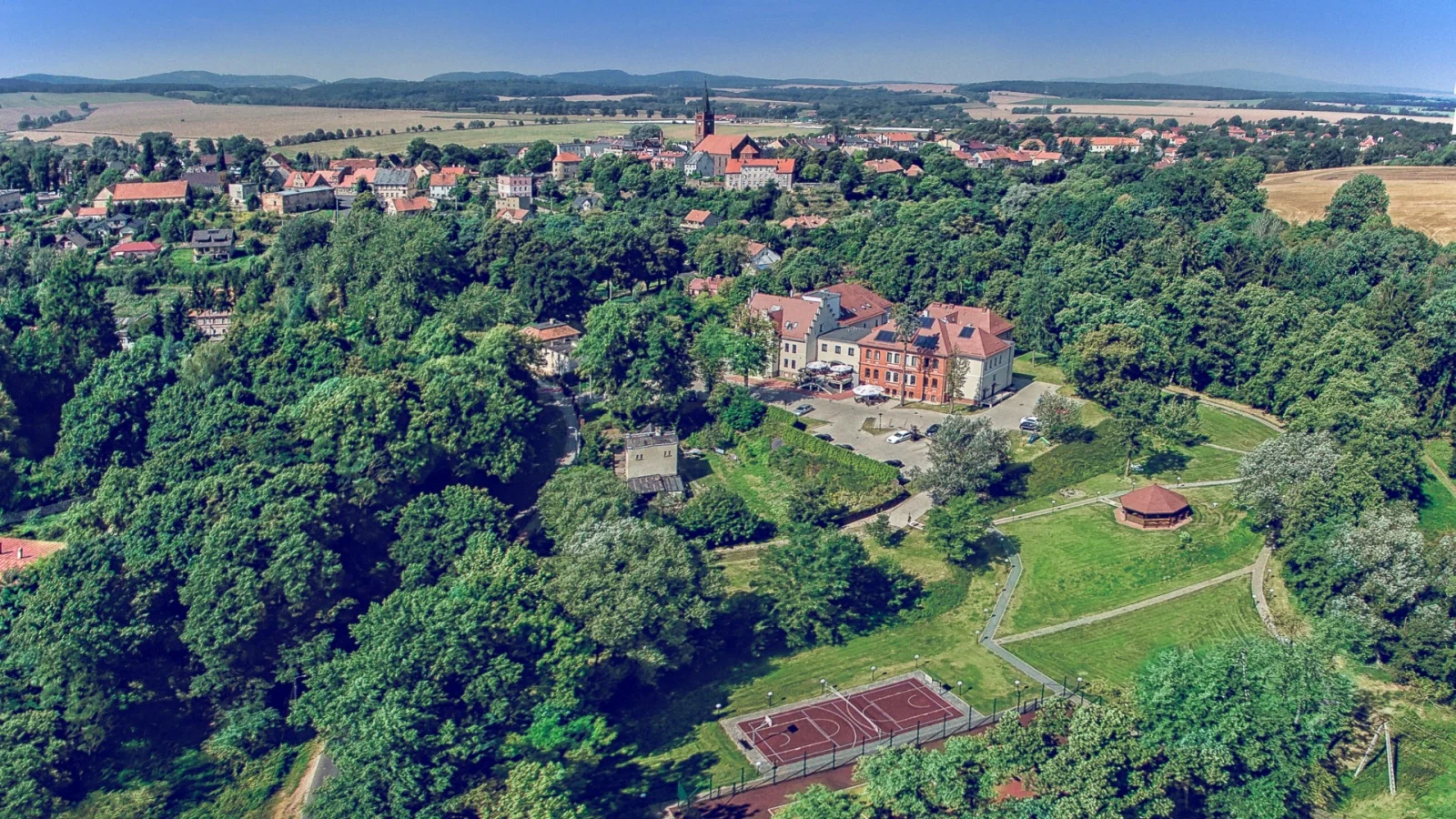 Wellness pohoda v polském Slezsku: polopenze, neomezený wellness se 2 bazény a půjčení kol