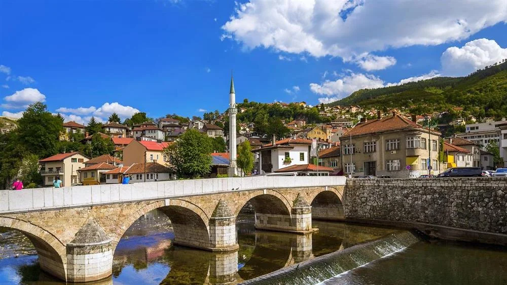 Poznávací zájezd do Bosny a Hercegoviny: 2 noci v hotelu se snídaní i doprava autobusem