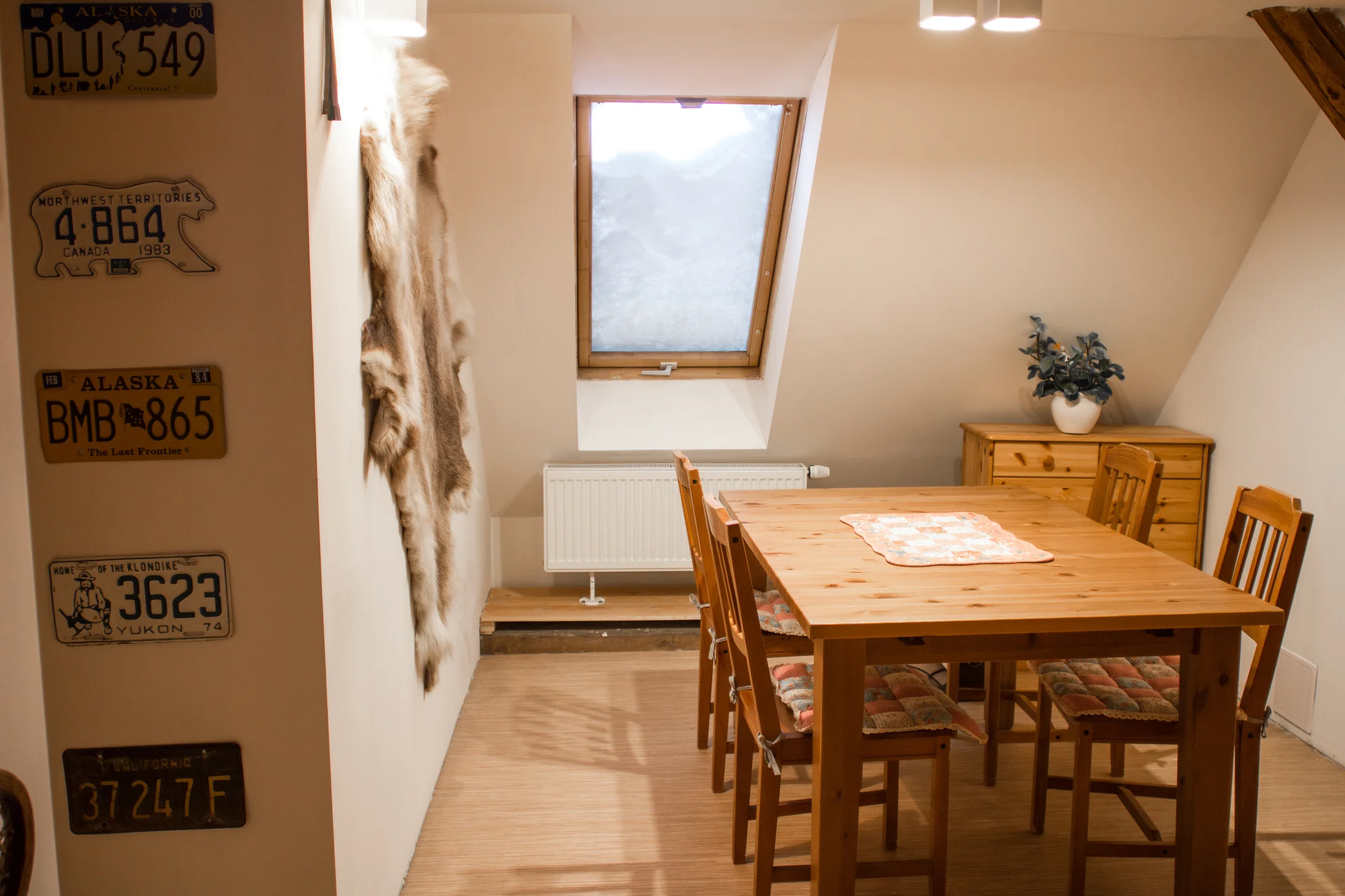 Pobyt na chalupě v Podkrkonoší: vybavené studio či apartmán, sauna a jacuzzi