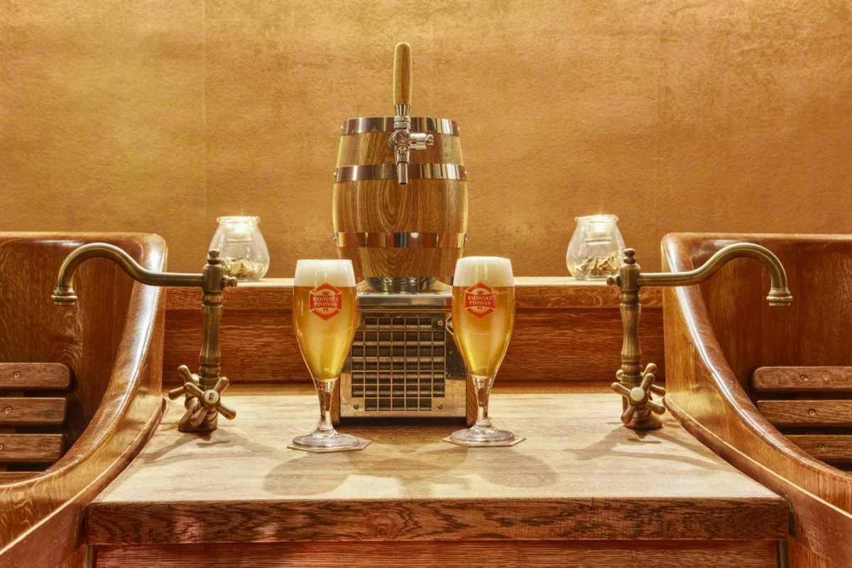 Pivní lázeň a slavnostní tříchodové menu v Kyjovském pivovaru pro 2 osoby