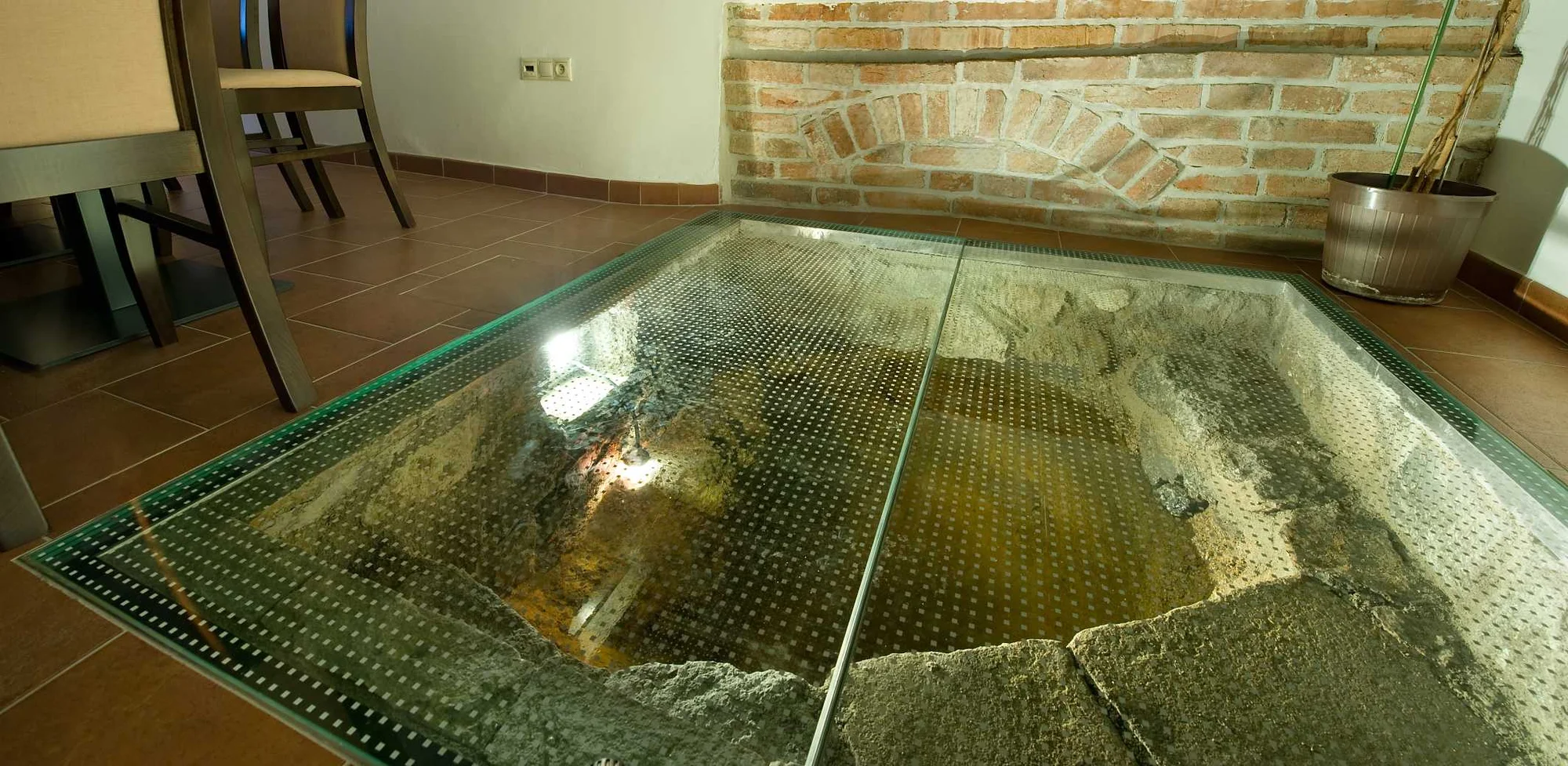 Hotel ze 17. století v centru Třebíče: snídaně, prohlídka památek i welcome drink