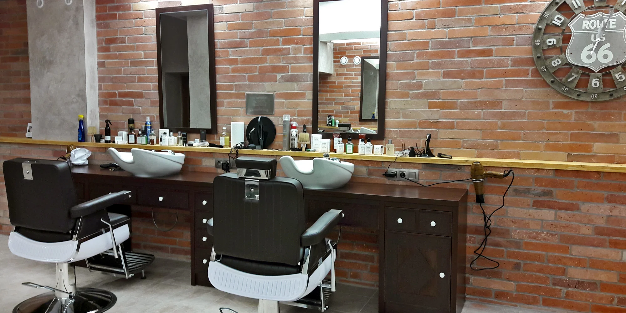 Budete fešák: all inclusive péče o vousy a vlasy v barbershopu