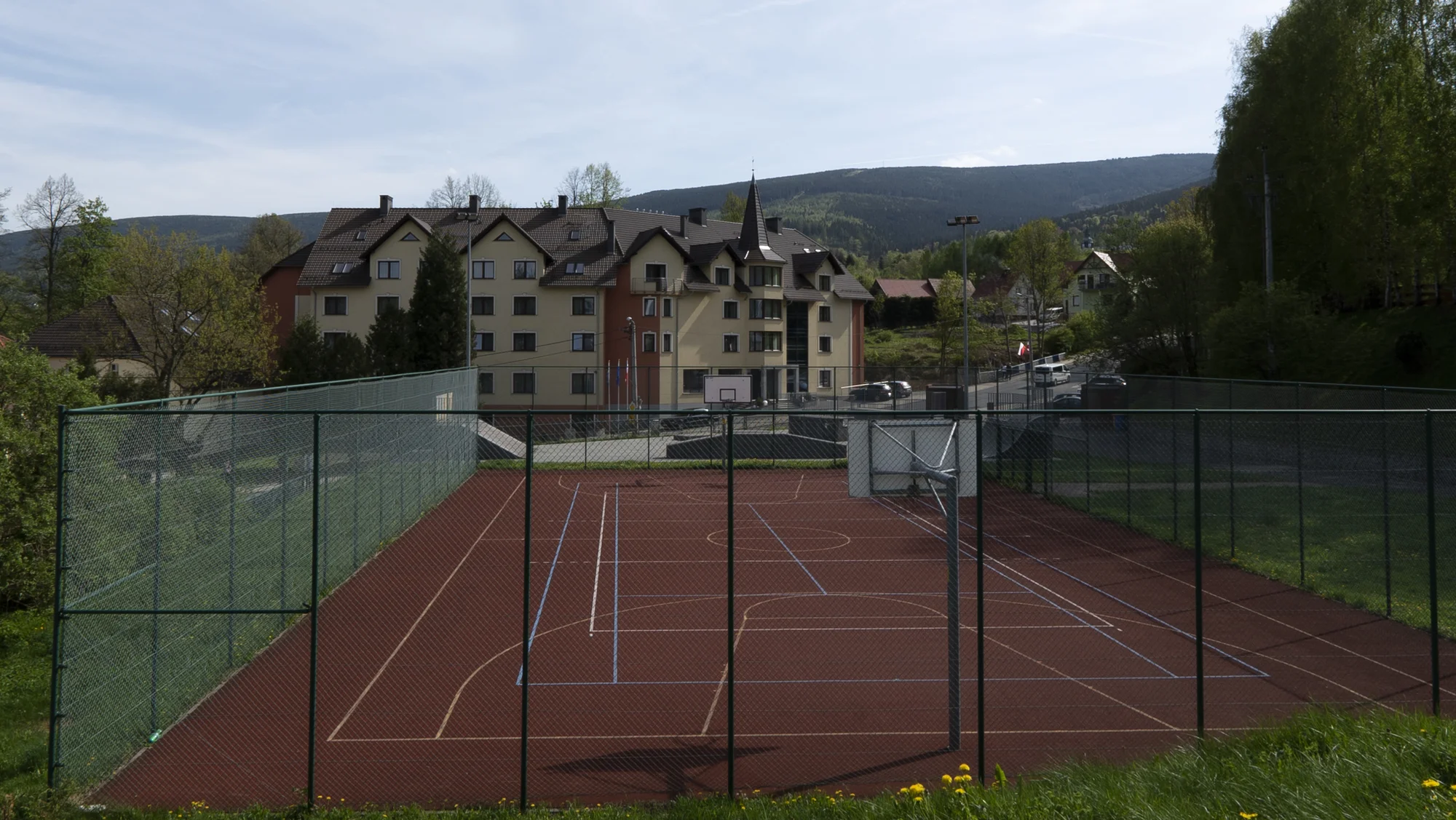 Odpočinkový pobyt pro dva i rodinu v polských Jizerkách: polopenze, neomezený wellness