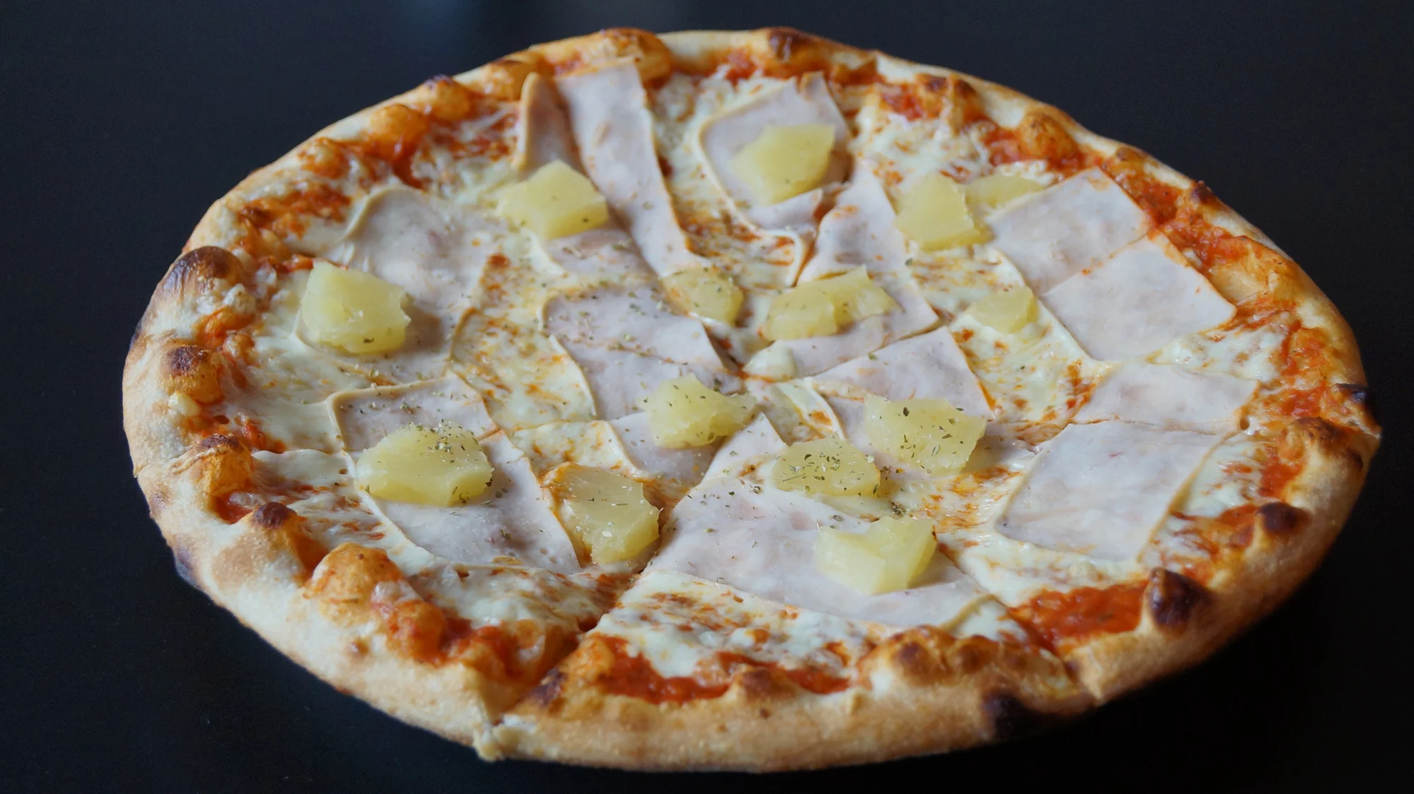 Liberecká Itálie: dvě křupavé pizzy o průměru 32 cm podle výběru