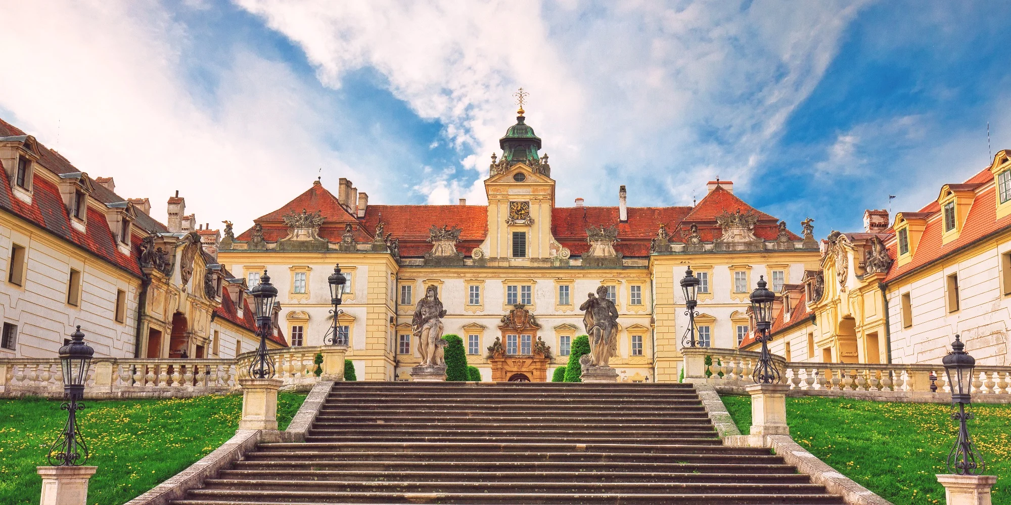 Lednicko-valtický areál: pobyt s wellness a bazénem, vinotékou a prosekárnou