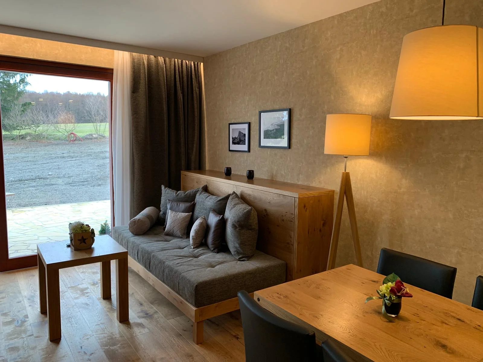 Krásný apartmán u České Lípy: snídaně i wellness a Lužické hory na dohled