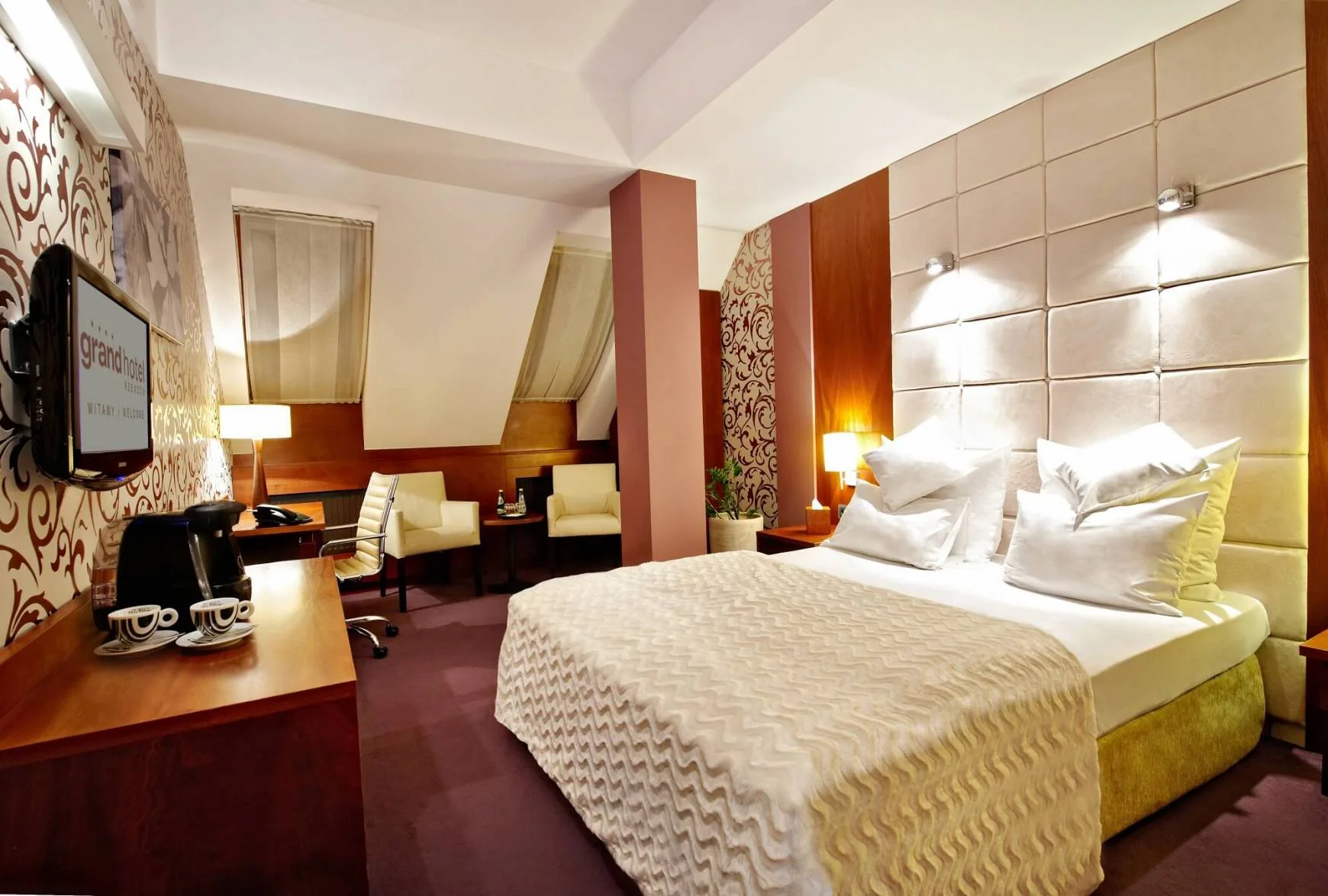 Luxusní hotel v polském Řešově: snídaně či polopenze, wellness a památky