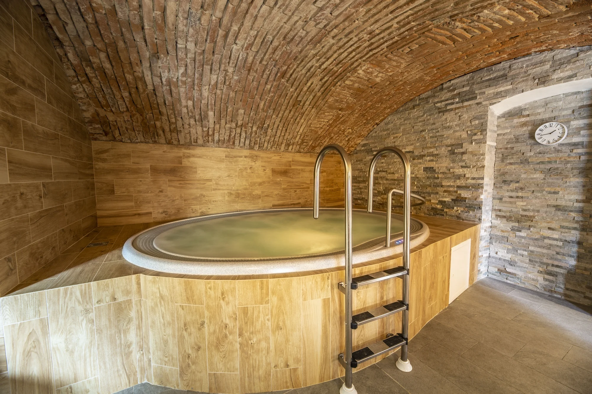 Aktivní pobyt na Vysočině se stravou a wellness, ideální na pěší výlety