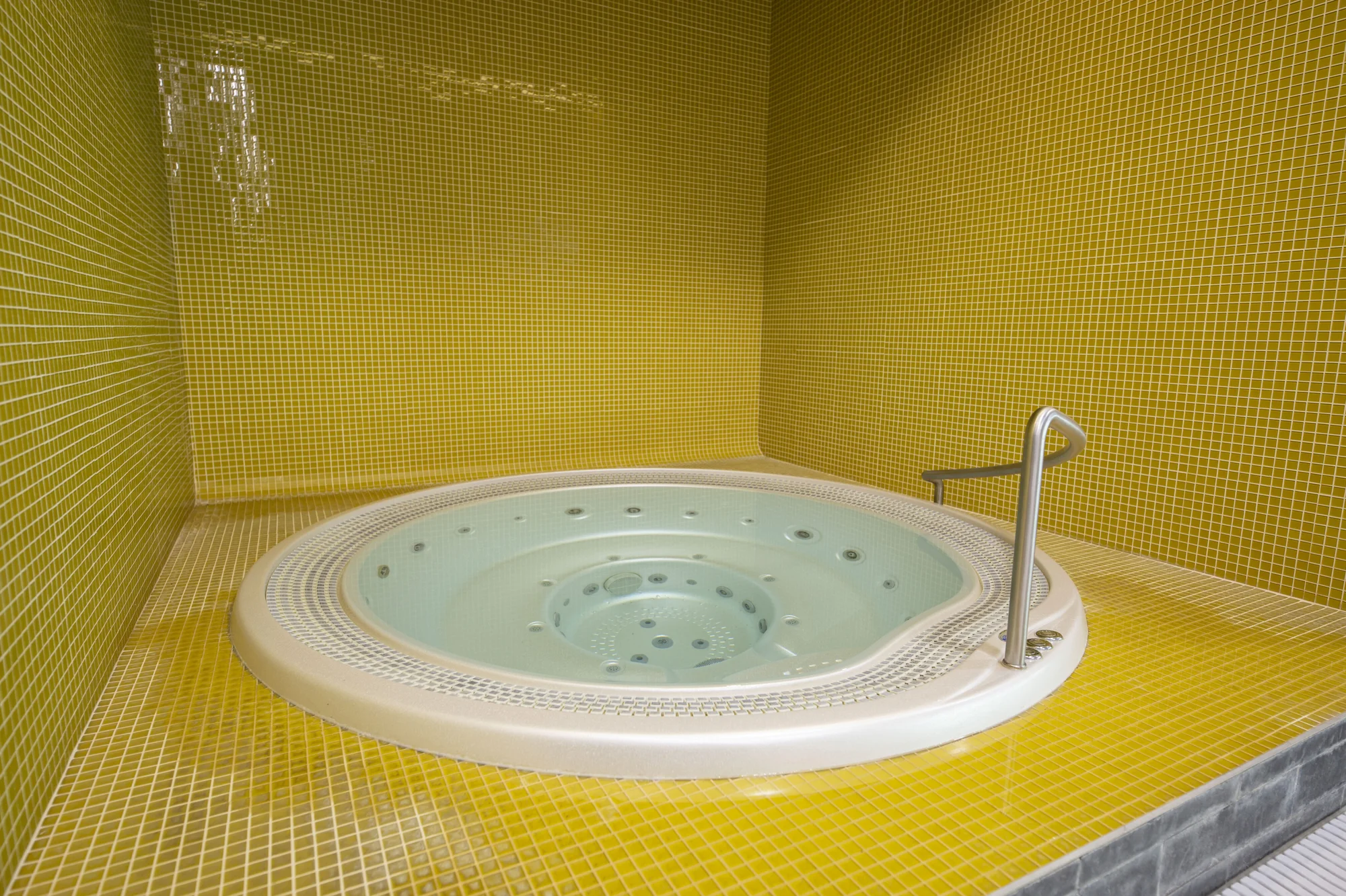 Pobyt na Vysočině s polopenzí a wellness s bazénem a vířivkou