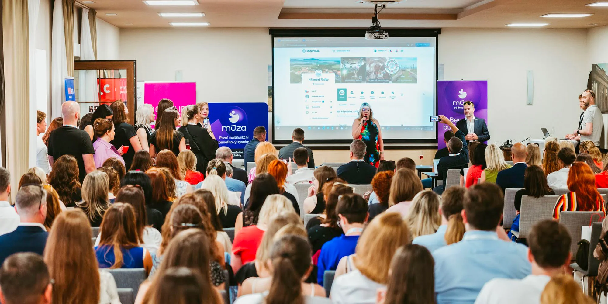 Vstupenka na páteční meet-up konference HR Mezi řádky
