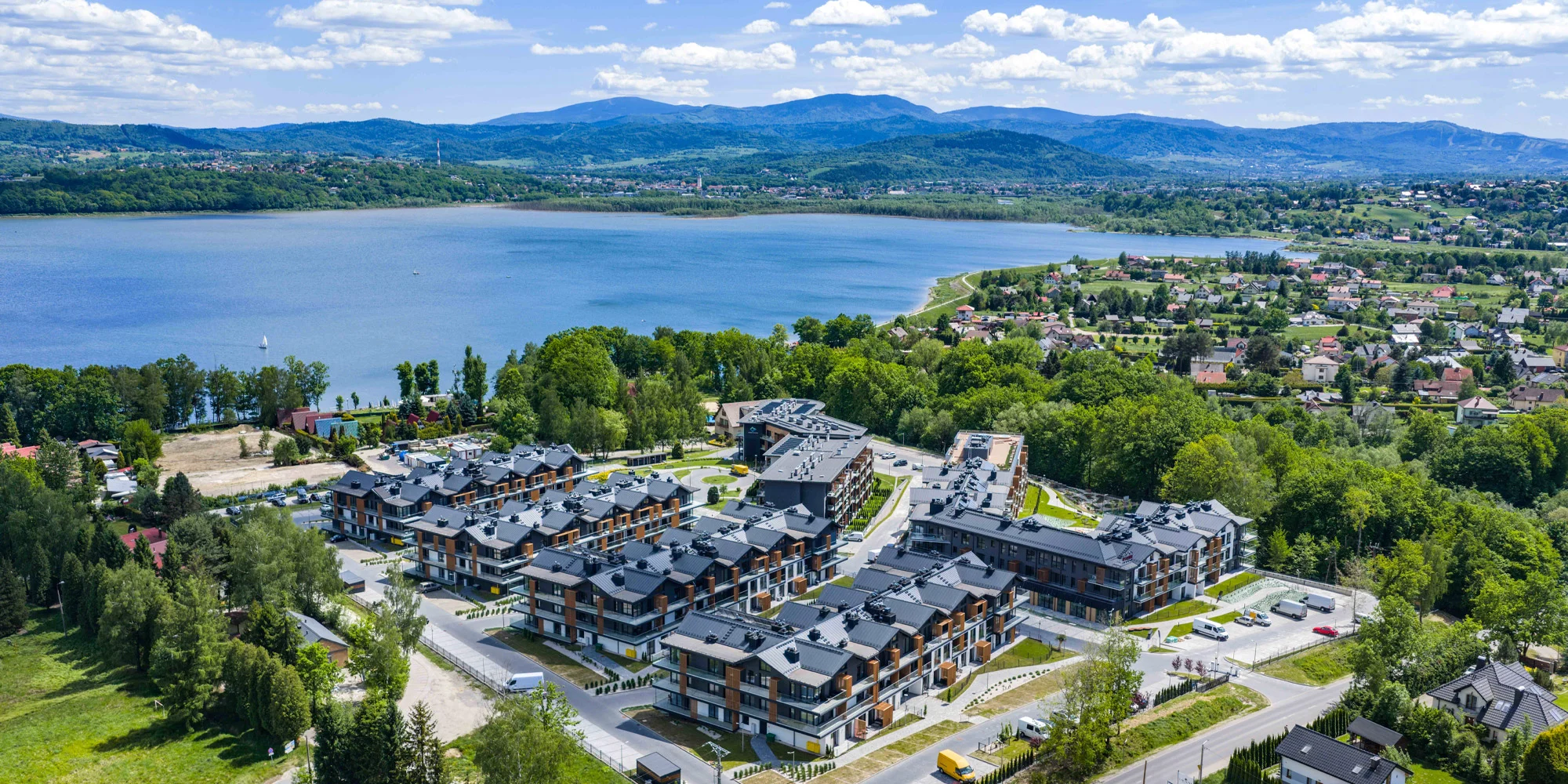 Polské Beskydy: moderní resort vč. wellness a stravy