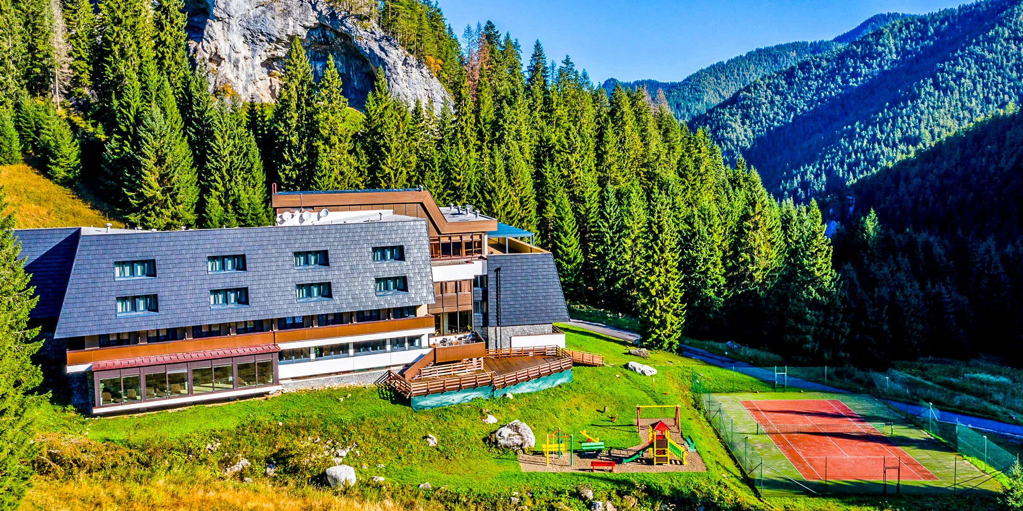 Pobyt v Nízkých Tatrách: polopenze, wellness i bazén