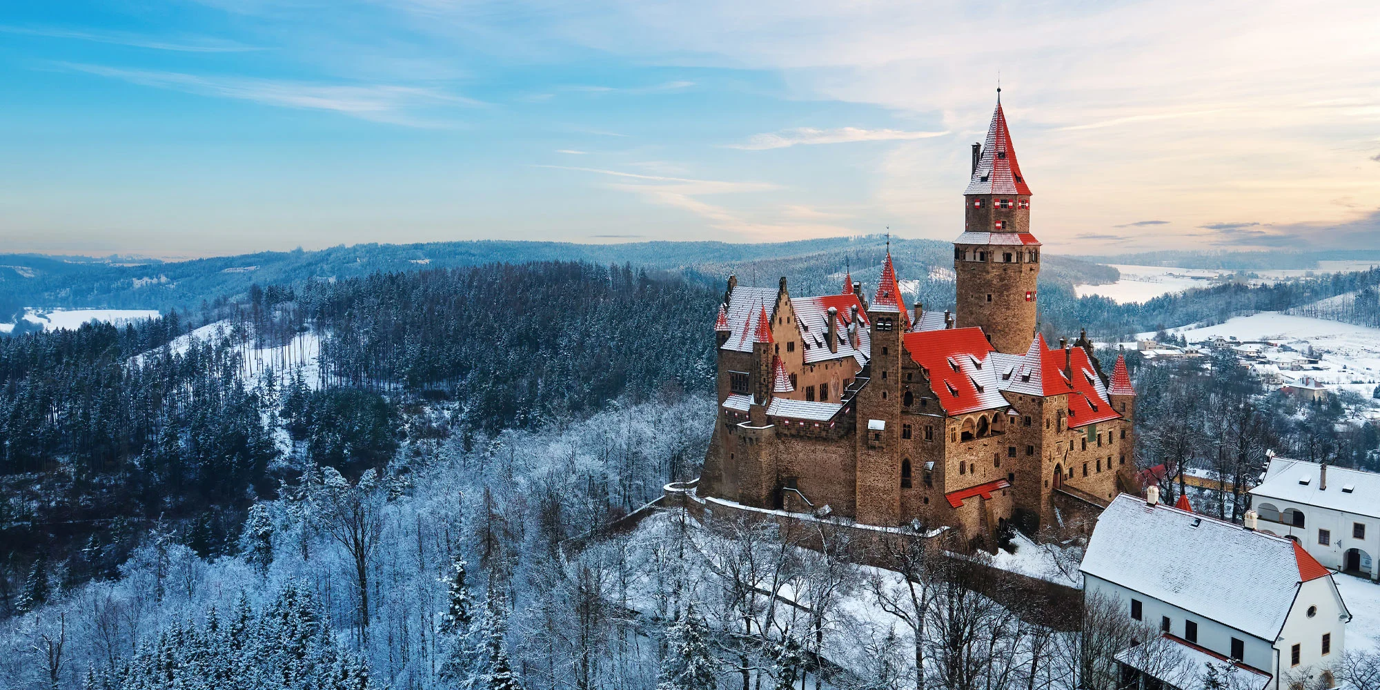 Adventní výlet: trhy v Olomouci a vánoční Bouzov