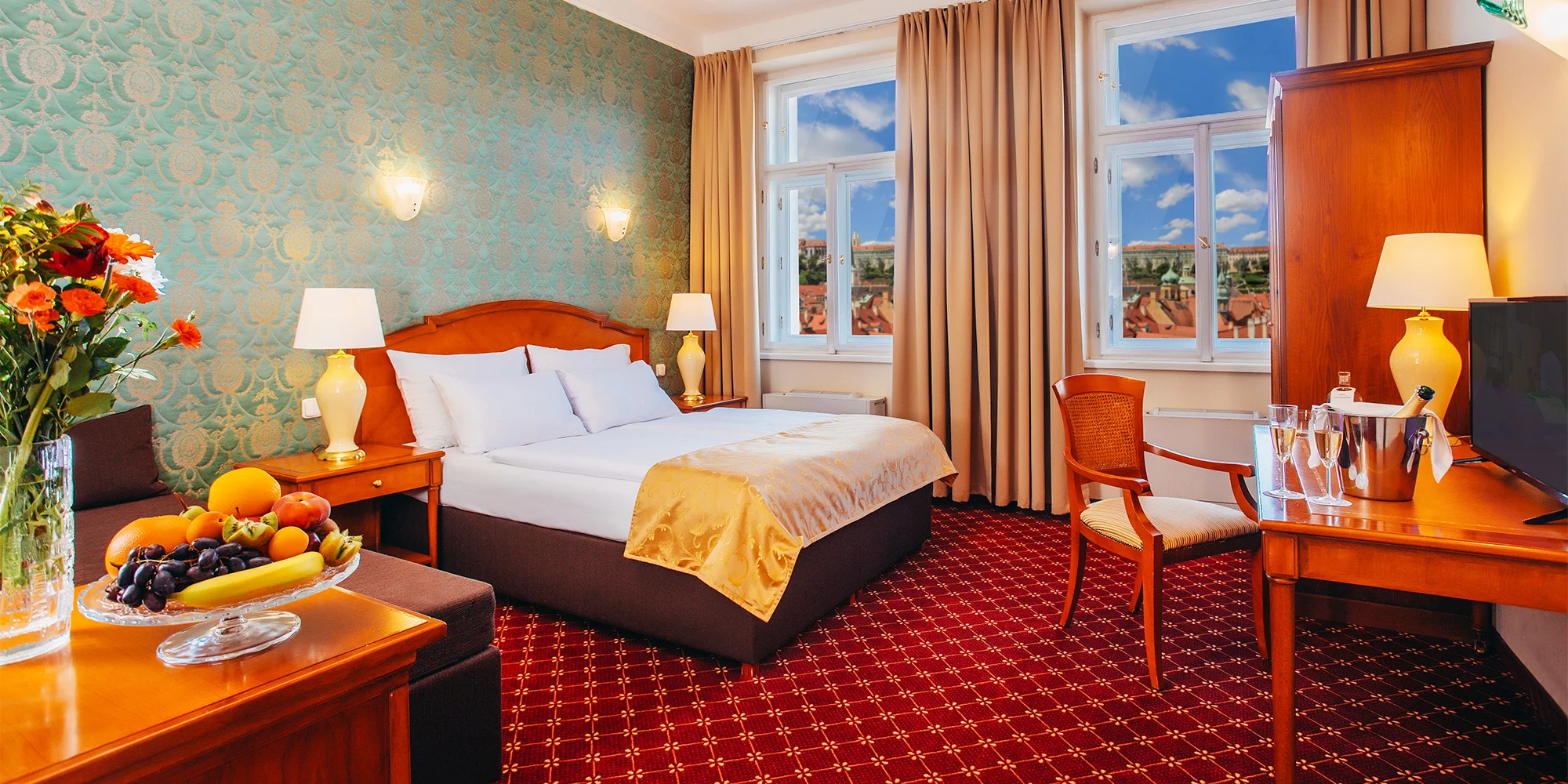 Elegantní hotel se snídaní, 10 minut od Václaváku