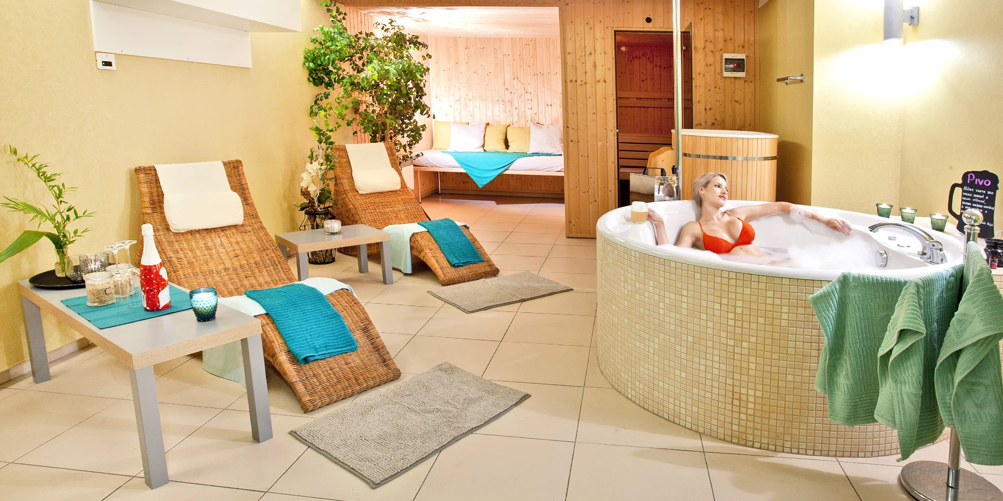 Privátní wellness: vířivá vana a sauna i neomezené pivo