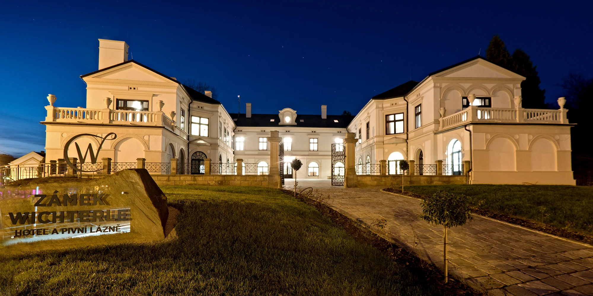 Pobyt na Zámku Wichterle s jídlem i wellness