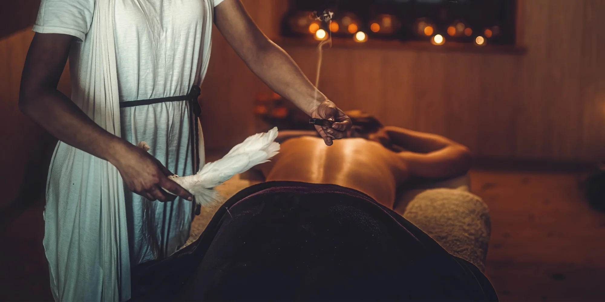 ASMR doteková relaxace s aromaterapií: 30, 60 nebo 90 min.