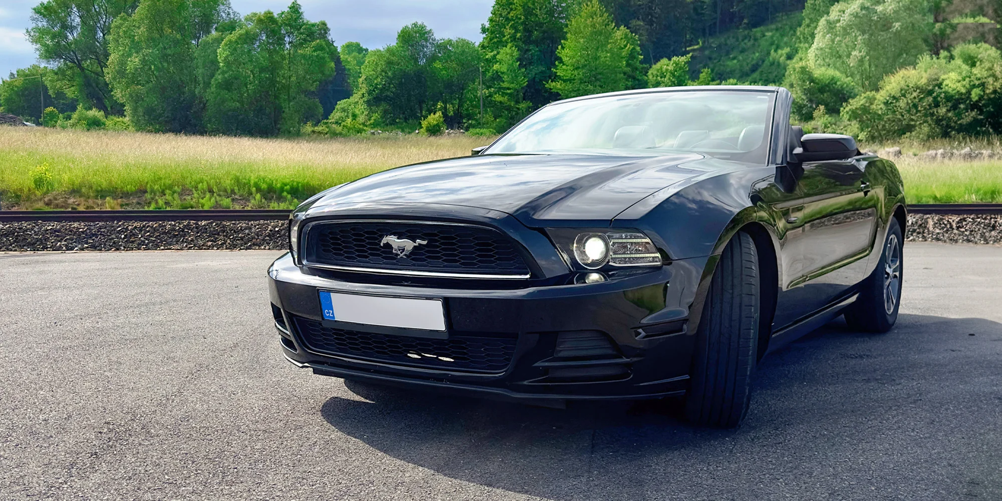 Ford Mustang Convertible 3.7 V6: jízda i pronájem