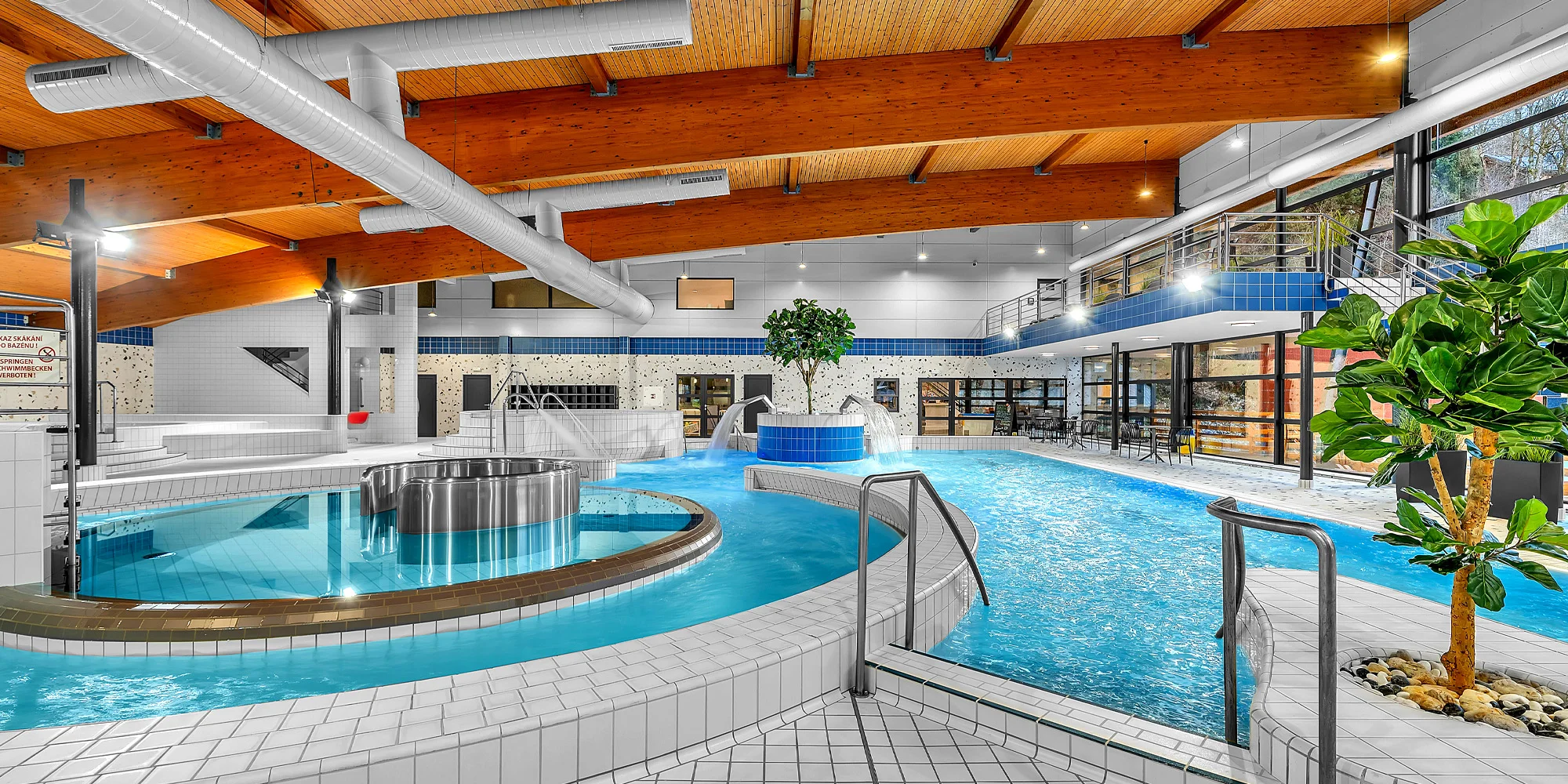Resort Špindl pod Medvědínem: jídlo i aquapark