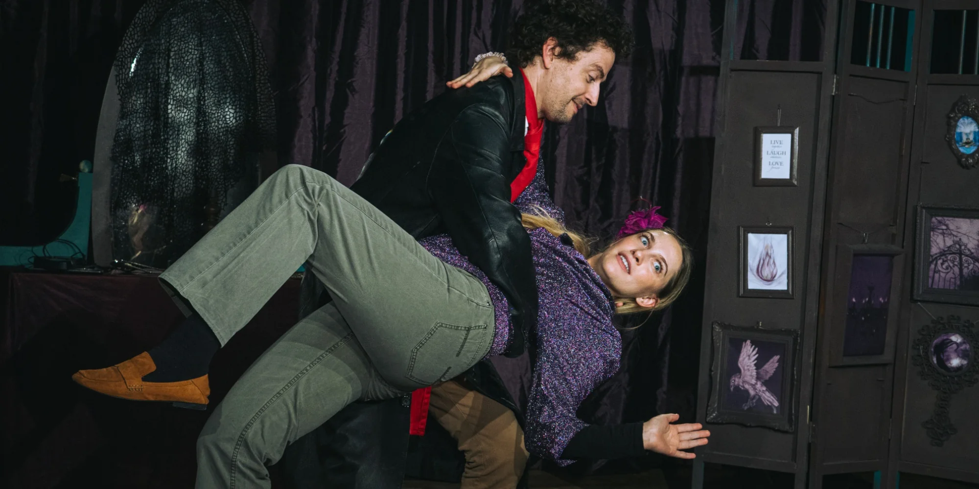 Představení Gogol: Ženitba v divadle Kolowrat