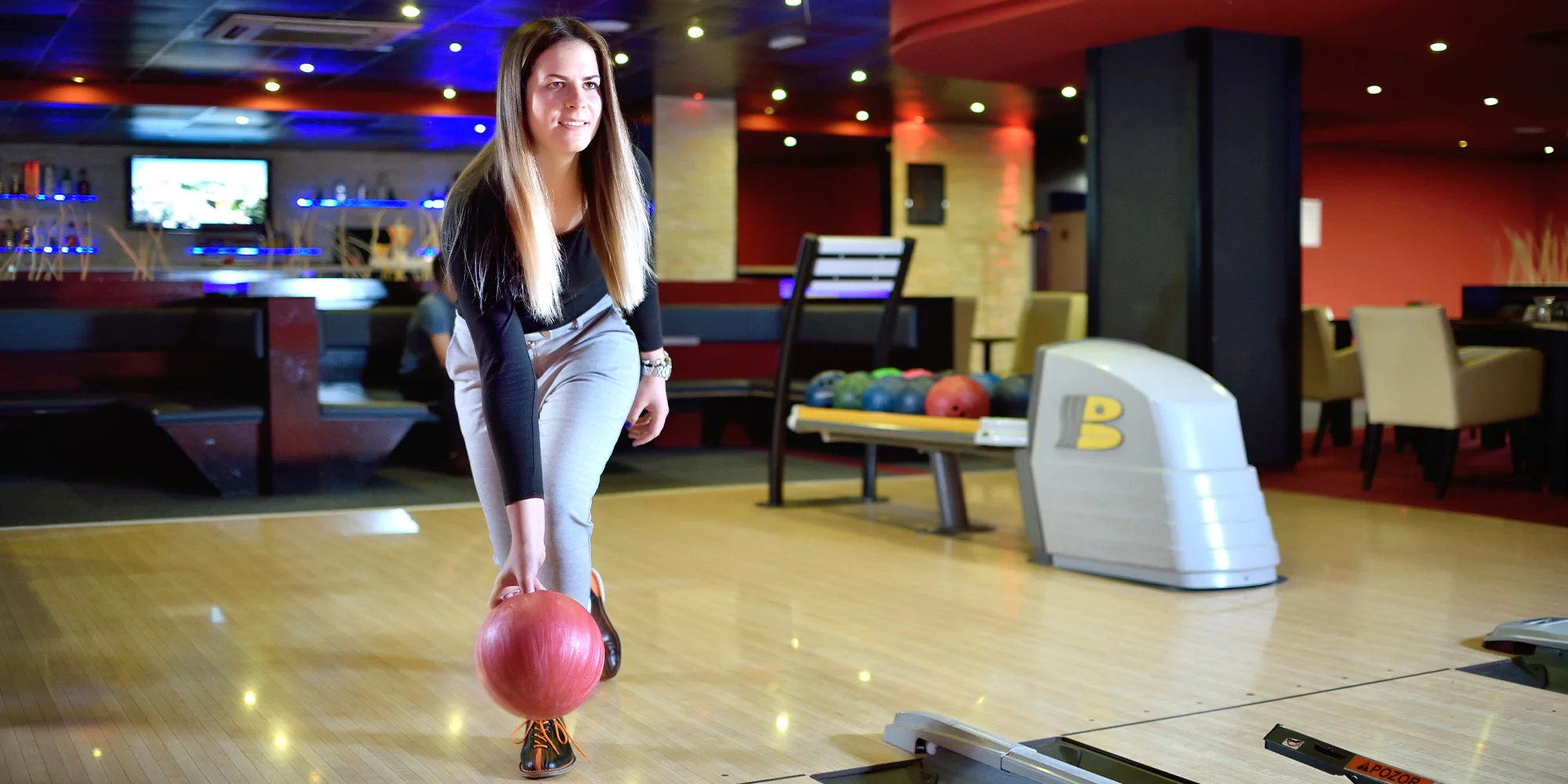 1-2 hodiny bowlingu až pro 8 osob s půjčením bot