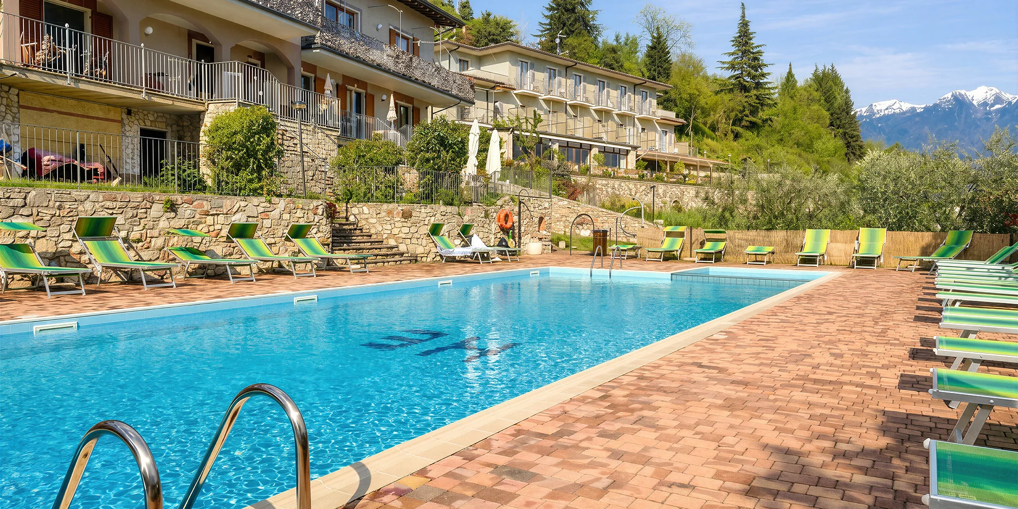Pobyt nad Lago di Garda se snídaní i pizzou