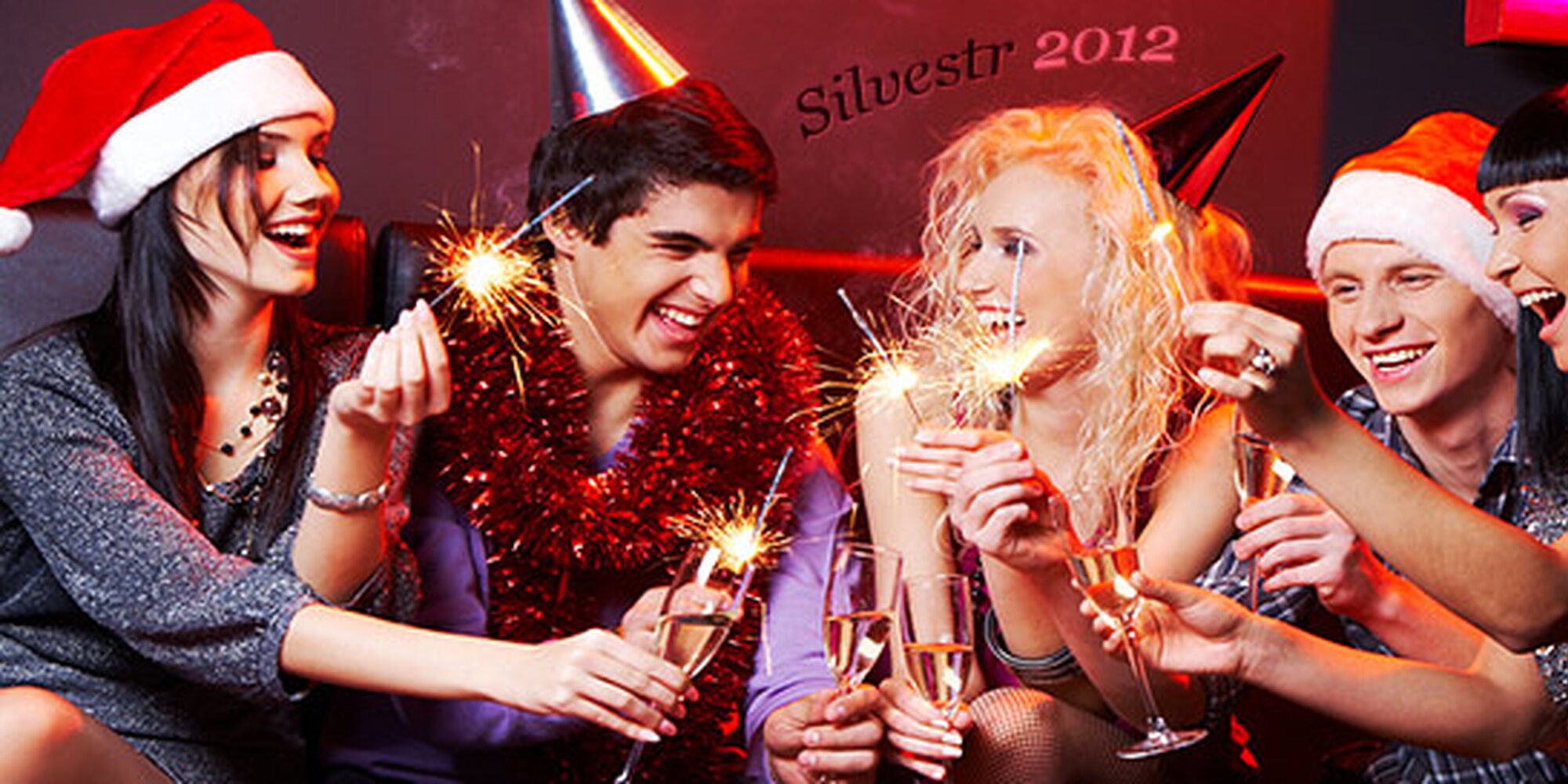 Где отметить корпоратив в новосибирске. Где в новосибирске можно отметить новый год. Новогодний вечер в ресторане. Где в новосибирске можно отметить новый год. The christmas party.