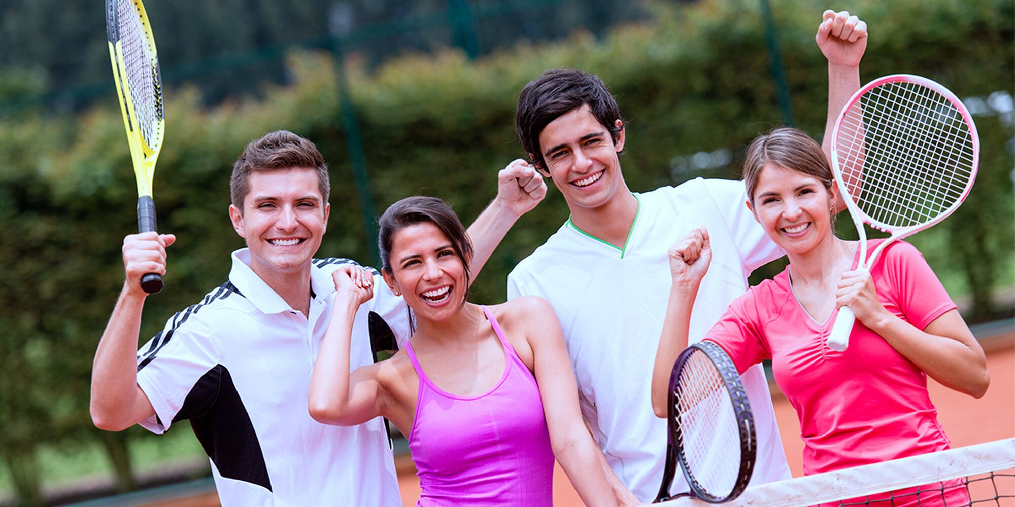 Do they play tennis every day. Теннис Фэмили. Большой теннис семья. Большой теннис всей семьей. Tennis Family Club Исаково.