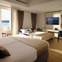 Rodinný pokoj s výhledem na moře (26–27 m²)