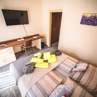 Dvoulůžkový pokoj část A**** (18–22 m²)