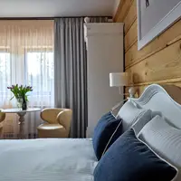 Dvoulůžkový pokoj Deluxe s terasou a výhledem na hory (25 m²)