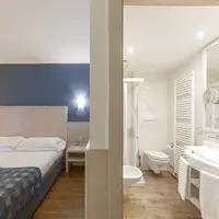 Dvojlôžková izba Superior s balkónom (16 m²)