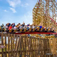 Energylandia: obří zábavní park s úžasnými atrakcemi