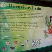 Zámecký park Karlova Koruna v Chlumci nad Cidlinou