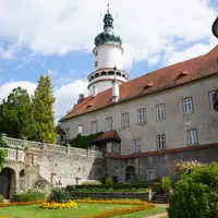 Nové Město nad Metují, zámek a park