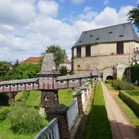 Nové Město nad Metují, zámek a park