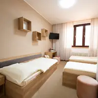 Trojlôžková izba (15 m²)