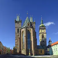 Chrám sv. Ducha a Bílá věž v Hradci Králové