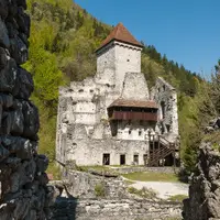 Hrad Kamen v Begunje na Gorenjskem