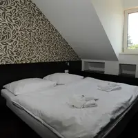 Dvoulůžkový pokoj **** (28 m²)