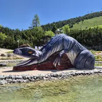 Steinplatte a zážitkový park Triassic Park