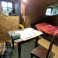 Skalní obydlí Zderaz