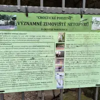 Zámek Choltice a zámecká obora