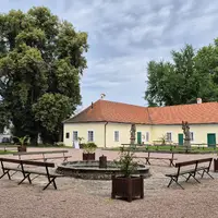 Zámek Choltice a zámecká obora