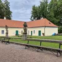 Zámek Choltice a zámecká obora