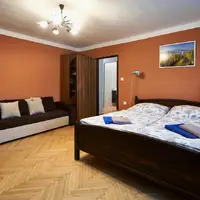 Dvoupokojový apartmán s vlastní koupelnou